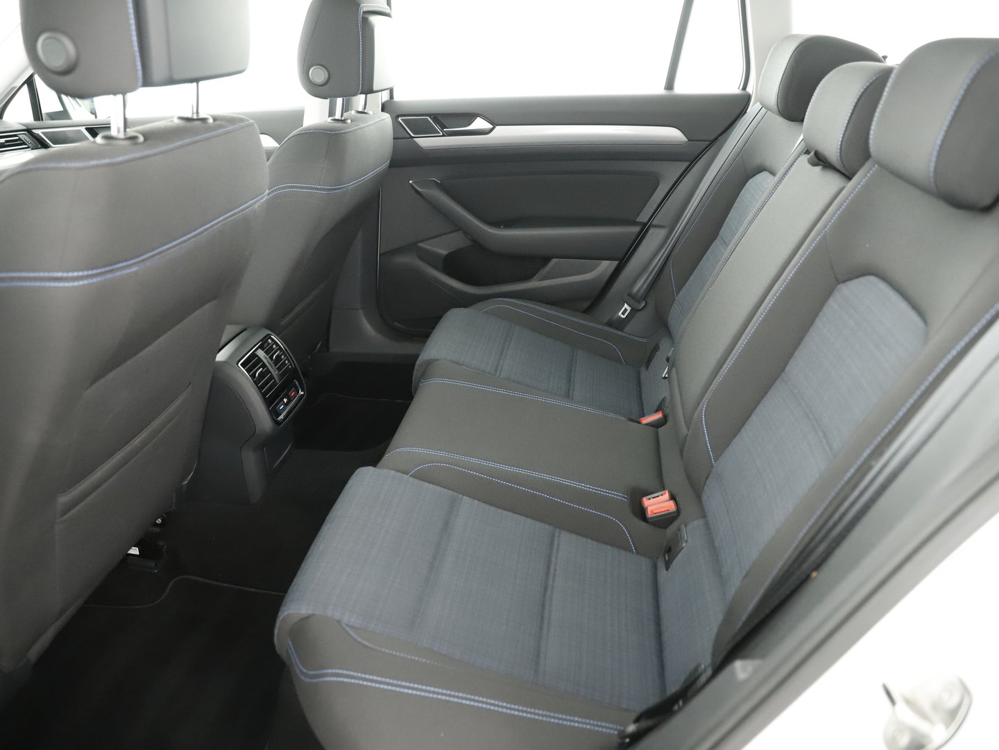 VW Passat Variant GTE | Bild 20 von 26