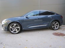 Thumbnail-Foto von Fahrzeug