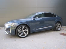 Thumbnail-Foto von Fahrzeug