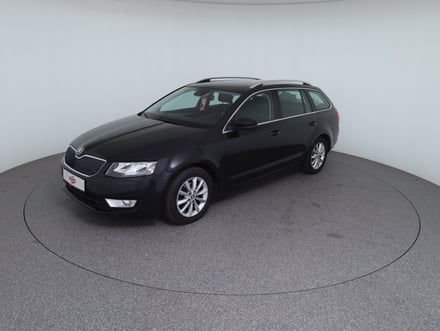 Škoda Octavia Combi Elegance TSI DSG