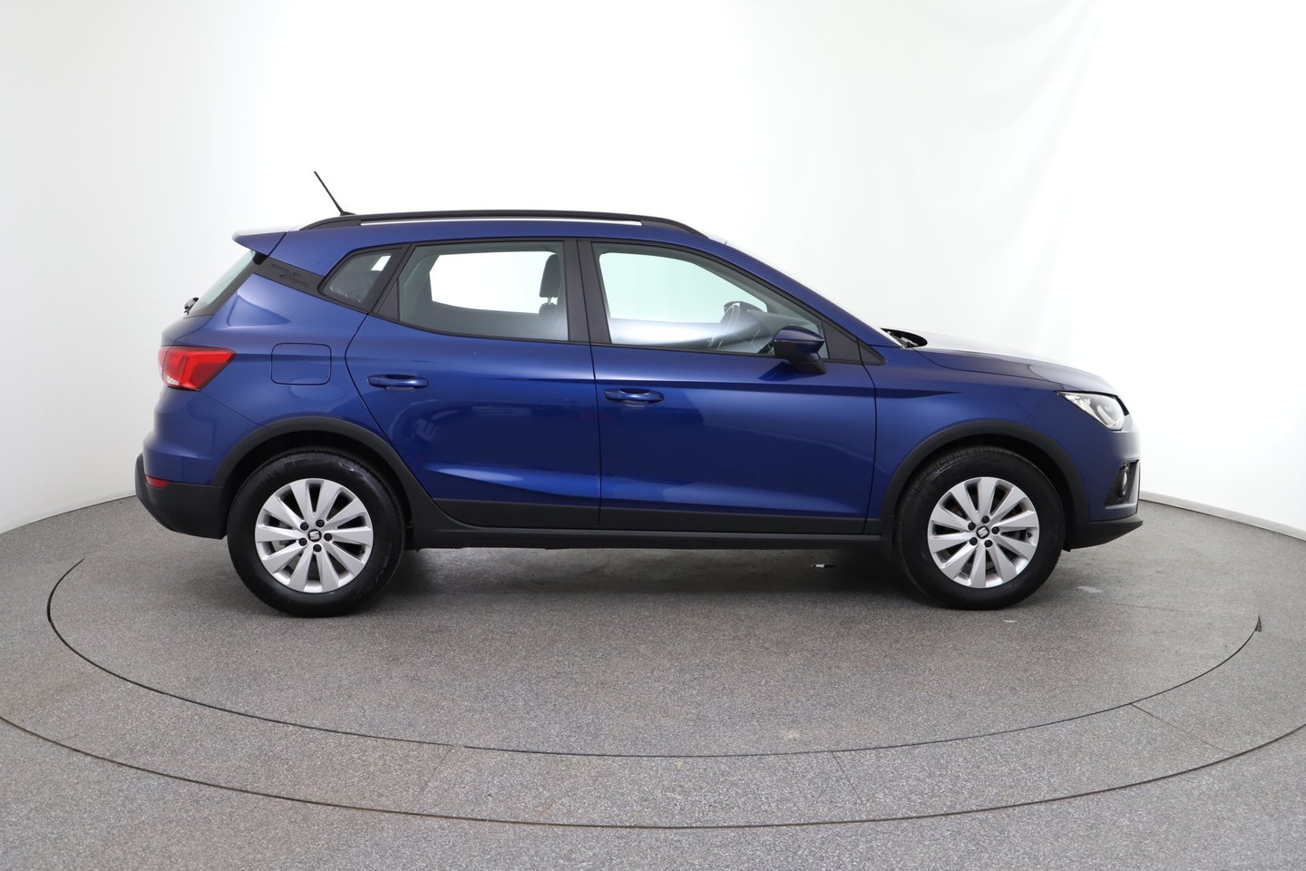 SEAT Arona 1,0 Eco TSI Style DSG | Bild 6 von 26