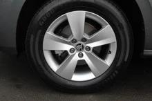 Thumbnail-Foto von Fahrzeug