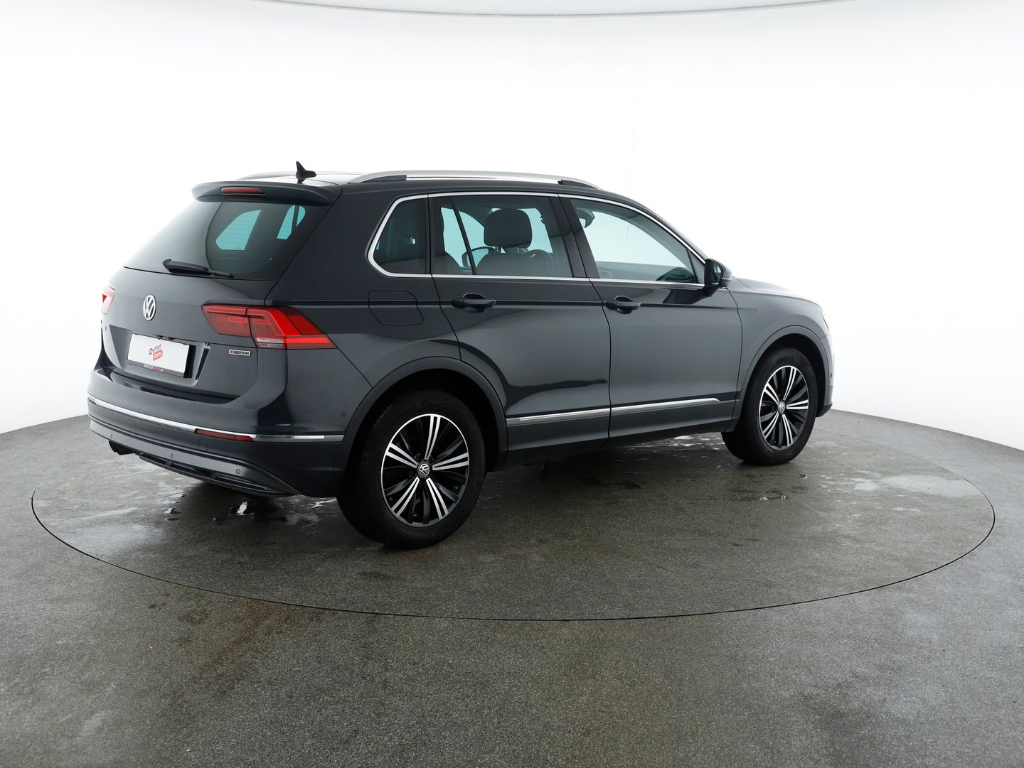 VW Tiguan Highline TDI SCR 4MOTION DSG | Bild 5 von 29