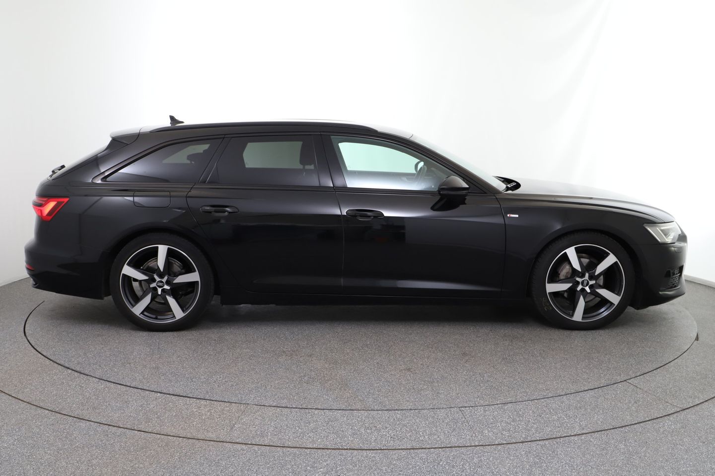 Audi A6 Avant 40 TDI quattro sport S-tronic | Bild 6 von 36