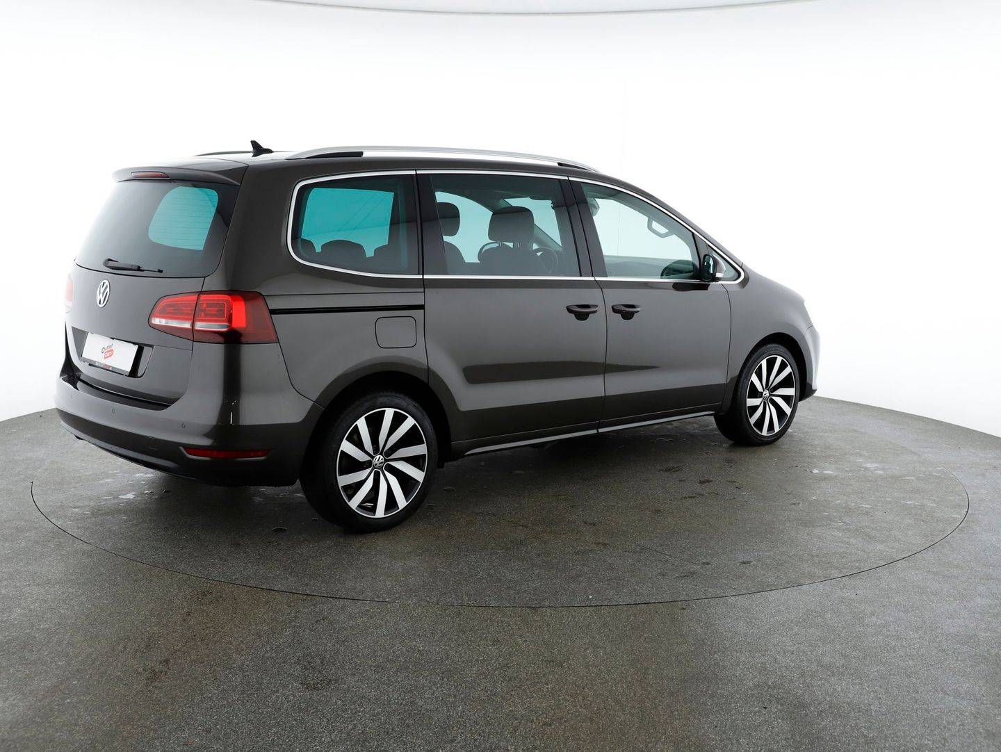 VW Sharan Bus+ TDI SCR 4MOTION DSG 5-Sitzer | Bild 5 von 29