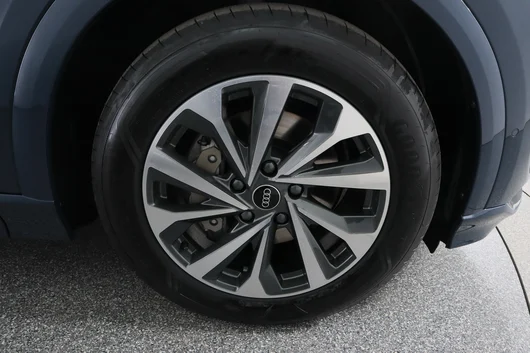 Bild eines Audi Q6 e-tron quattro