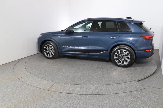 Bild eines Audi Q6 e-tron quattro