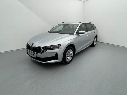 Škoda Octavia Combi Essence TSI mHEV DSG