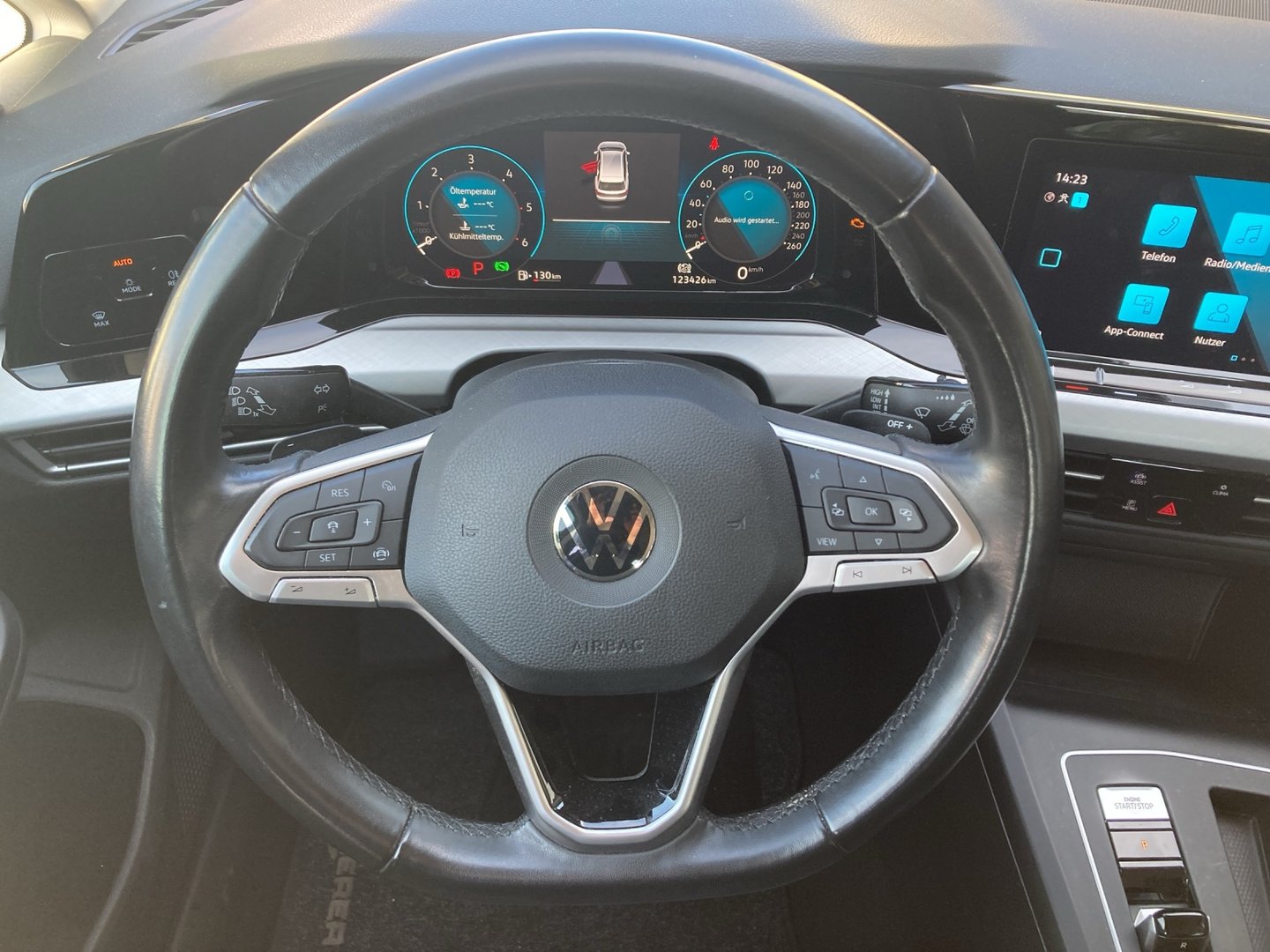 VW Golf Variant 2,0 TDI Life DSG | Bild 6 von 16