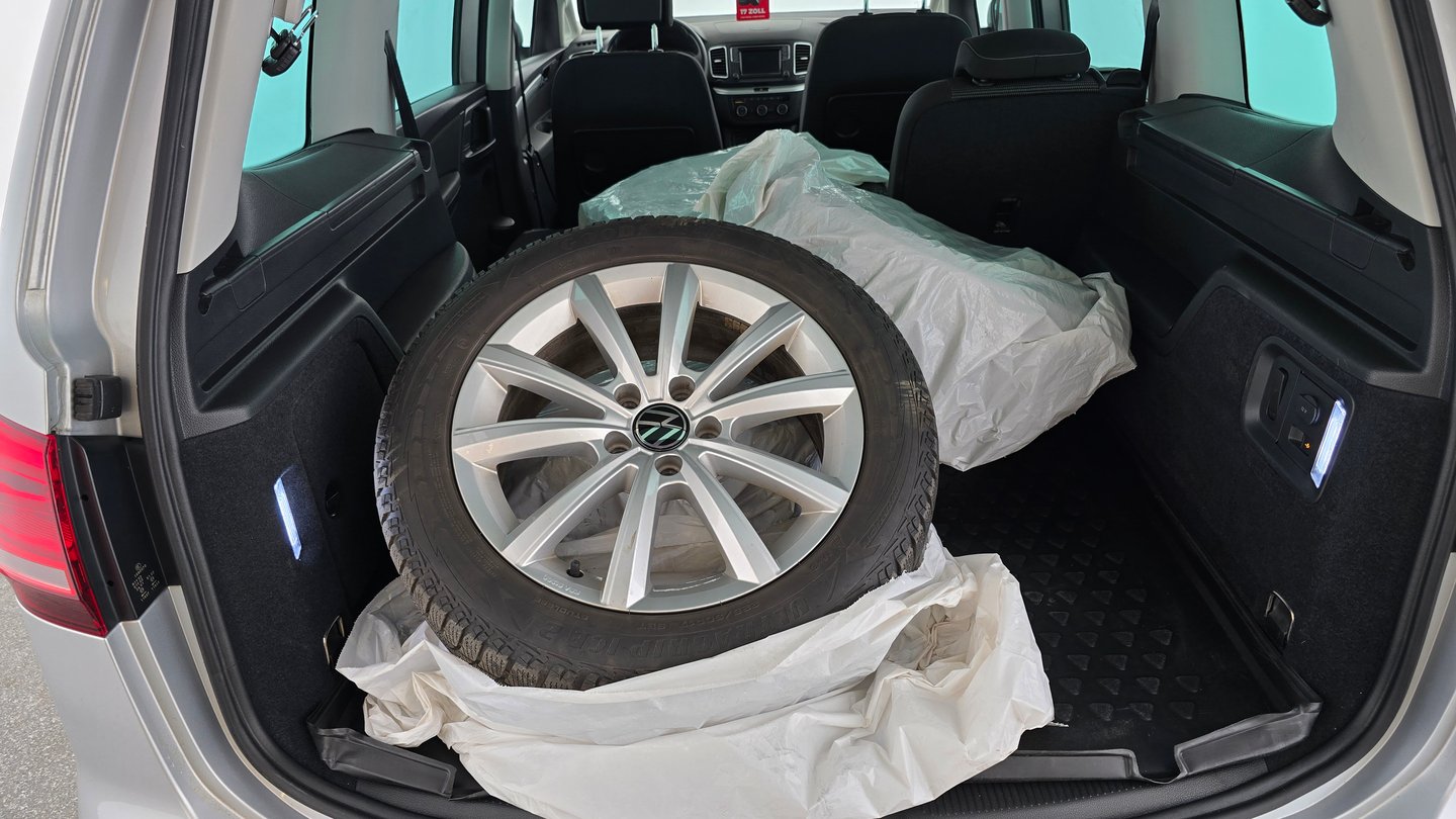 VW Sharan Business+ TSI DSG 7-Sitzer | Bild 21 von 23