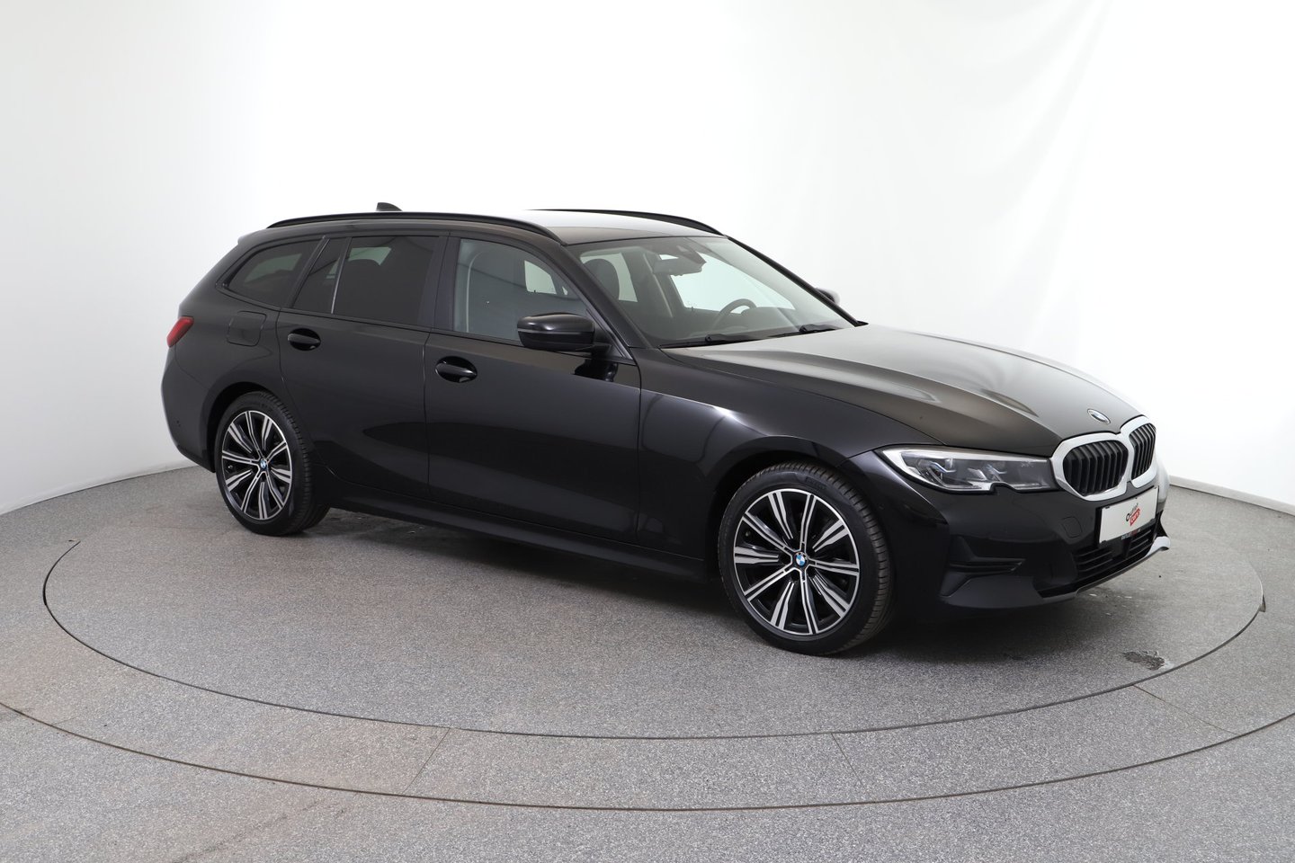 BMW 320d Touring 48 V Mild-Hybrid-Technologie Aut. | Bild 7 von 28