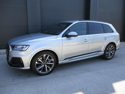 Audi Q7 55 TFSI e quattro S line