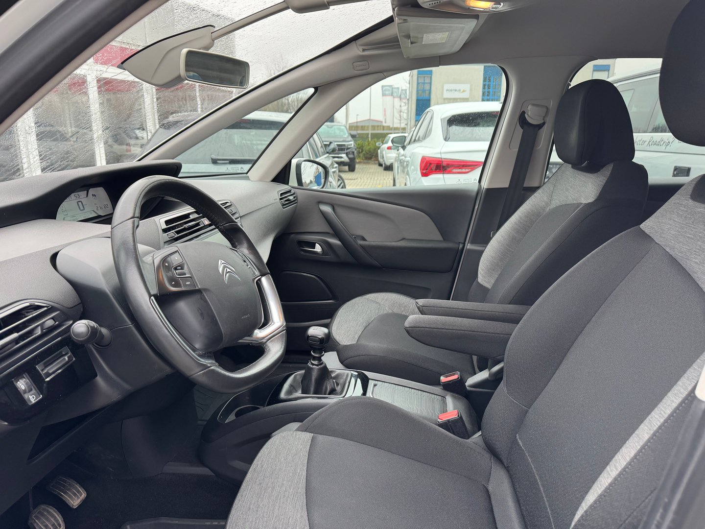 Citroën C4 Picasso BlueHDi 120 6-Gang Seduction | Bild 17 von 19