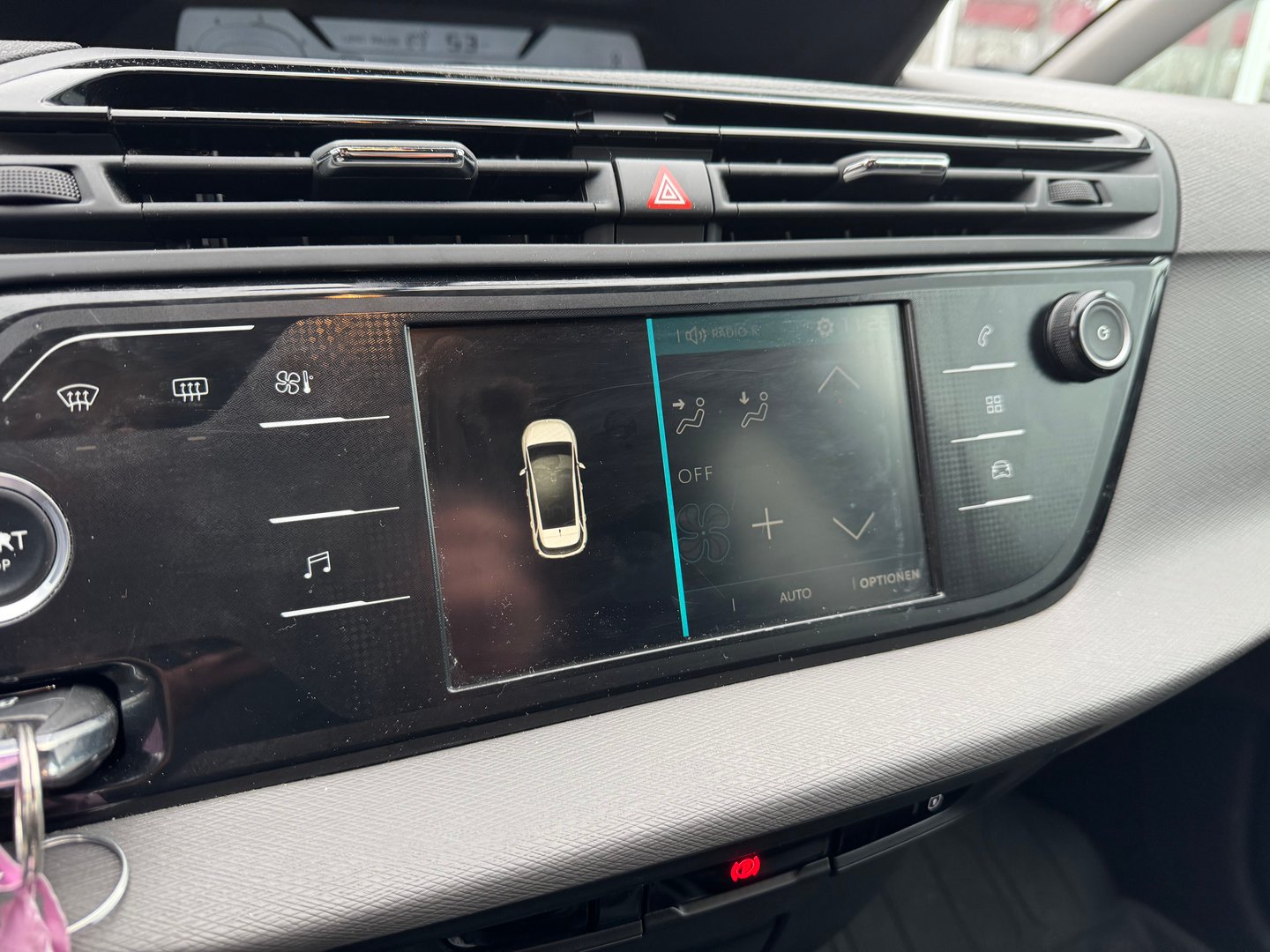 Citroën C4 Picasso BlueHDi 120 6-Gang Seduction | Bild 8 von 19