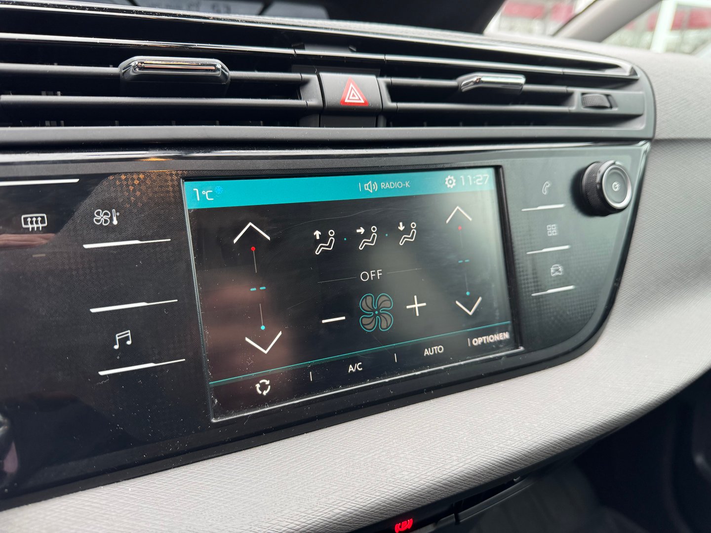 Citroën C4 Picasso BlueHDi 120 6-Gang Seduction | Bild 13 von 19