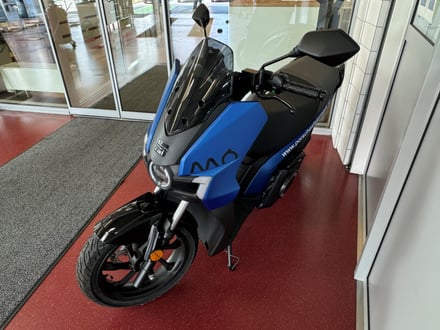 SEAT e-Roller 50 Tarifa Blue