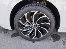 Thumbnail-Foto von Fahrzeug