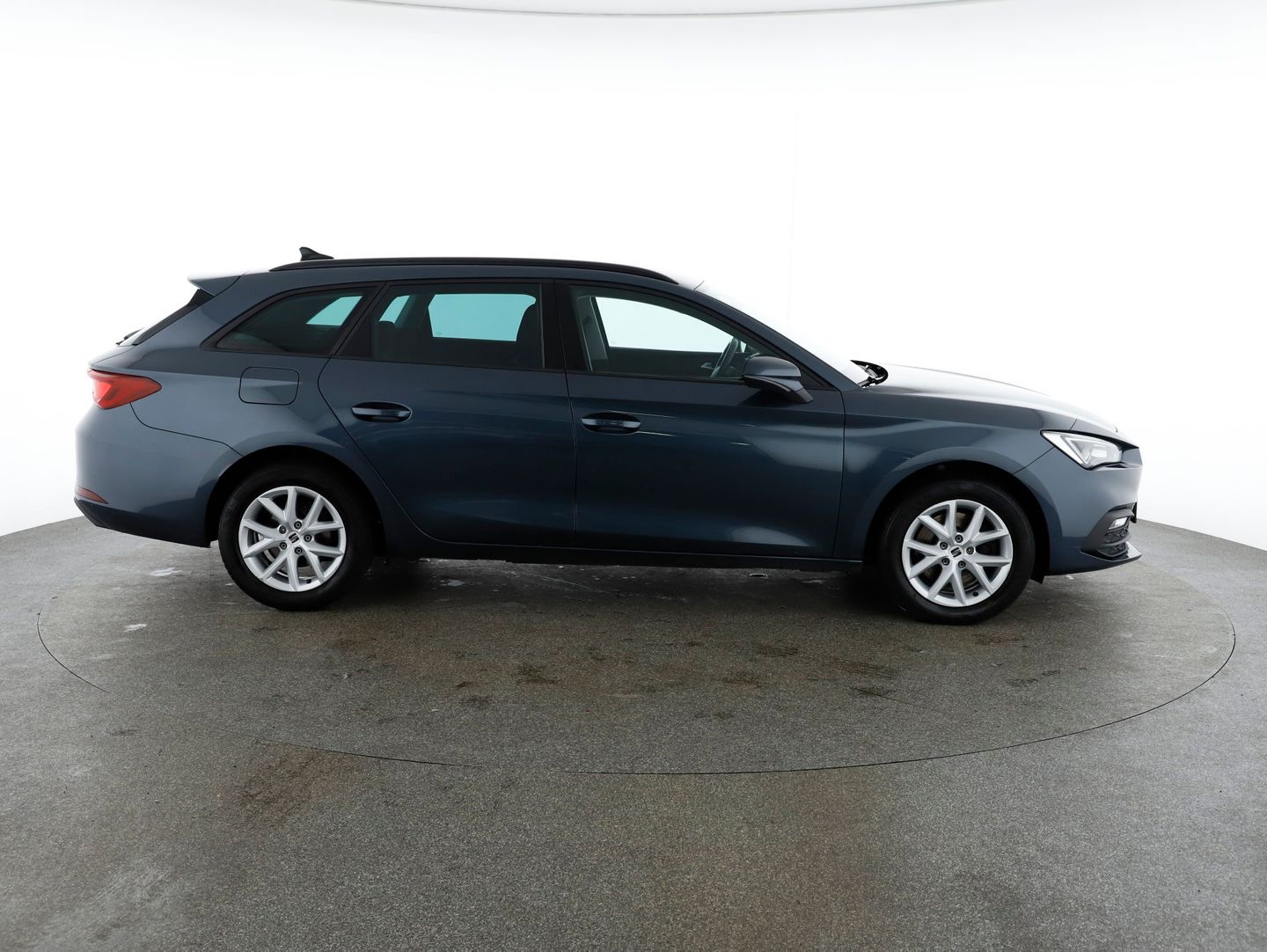 SEAT Leon SP Kombi Style 2.0 TDI DSG | Bild 6 von 26