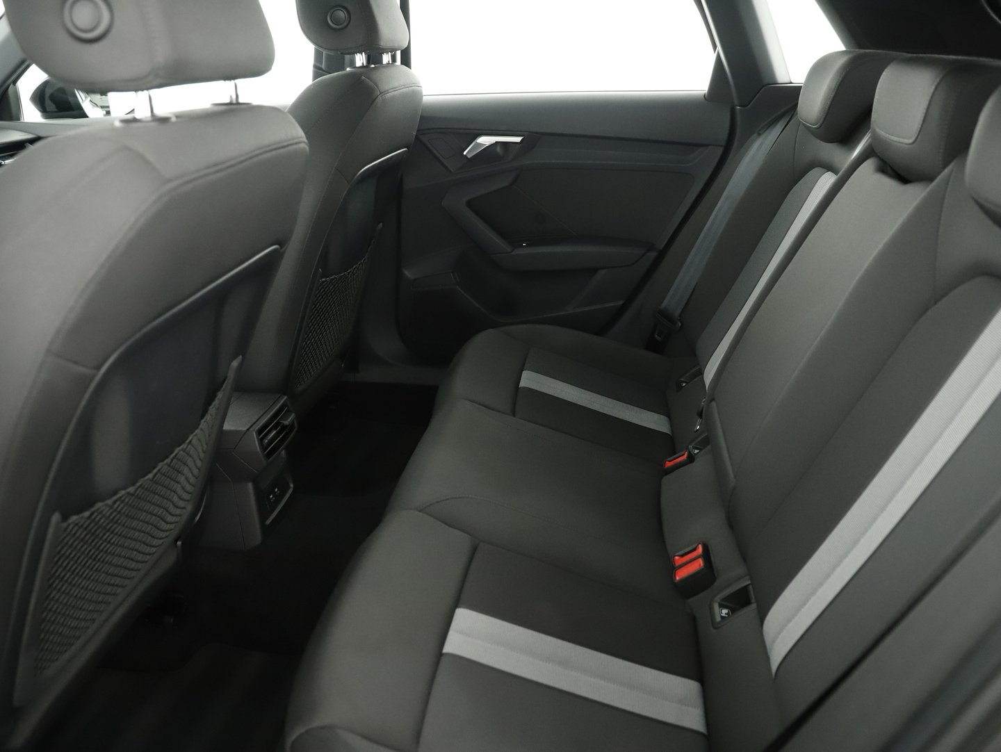 Audi A3 Sportback 35 TFSI advanced ext. | Bild 19 von 22