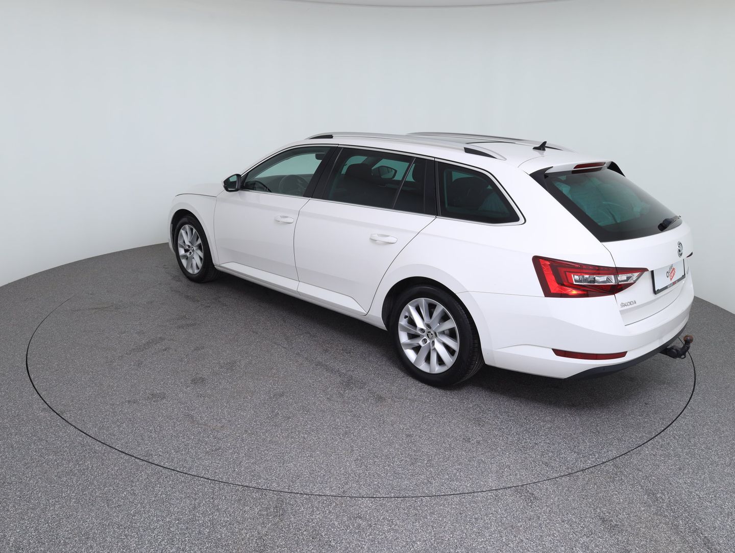 Škoda SUPERB Combi Style TDI | Bild 7 von 14