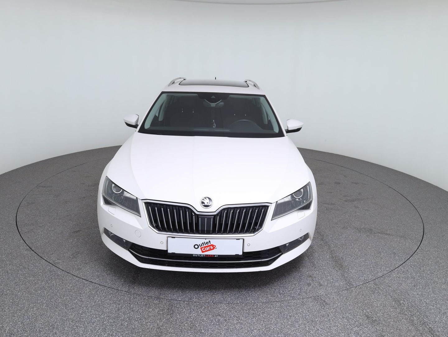 Škoda SUPERB Combi Style TDI | Bild 2 von 14