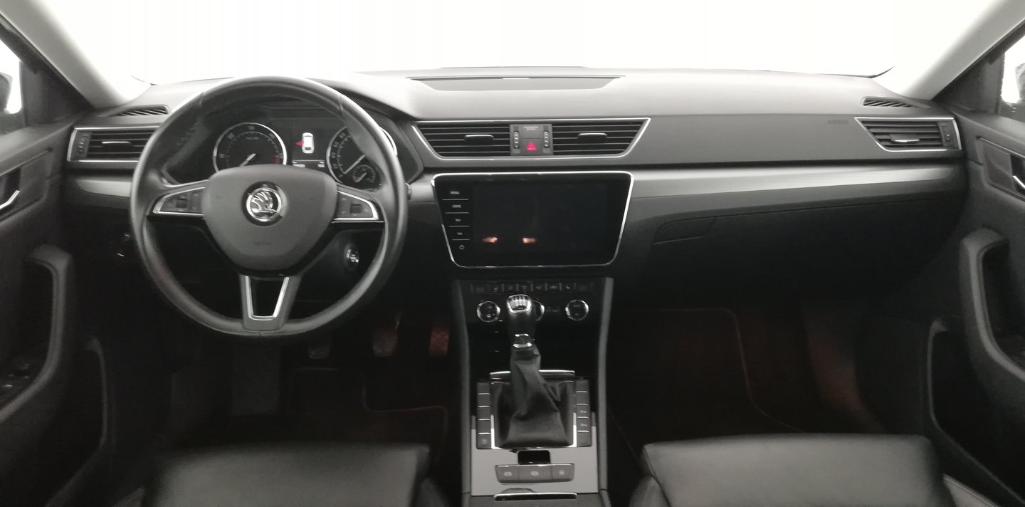 Škoda SUPERB Combi Style TDI | Bild 11 von 14