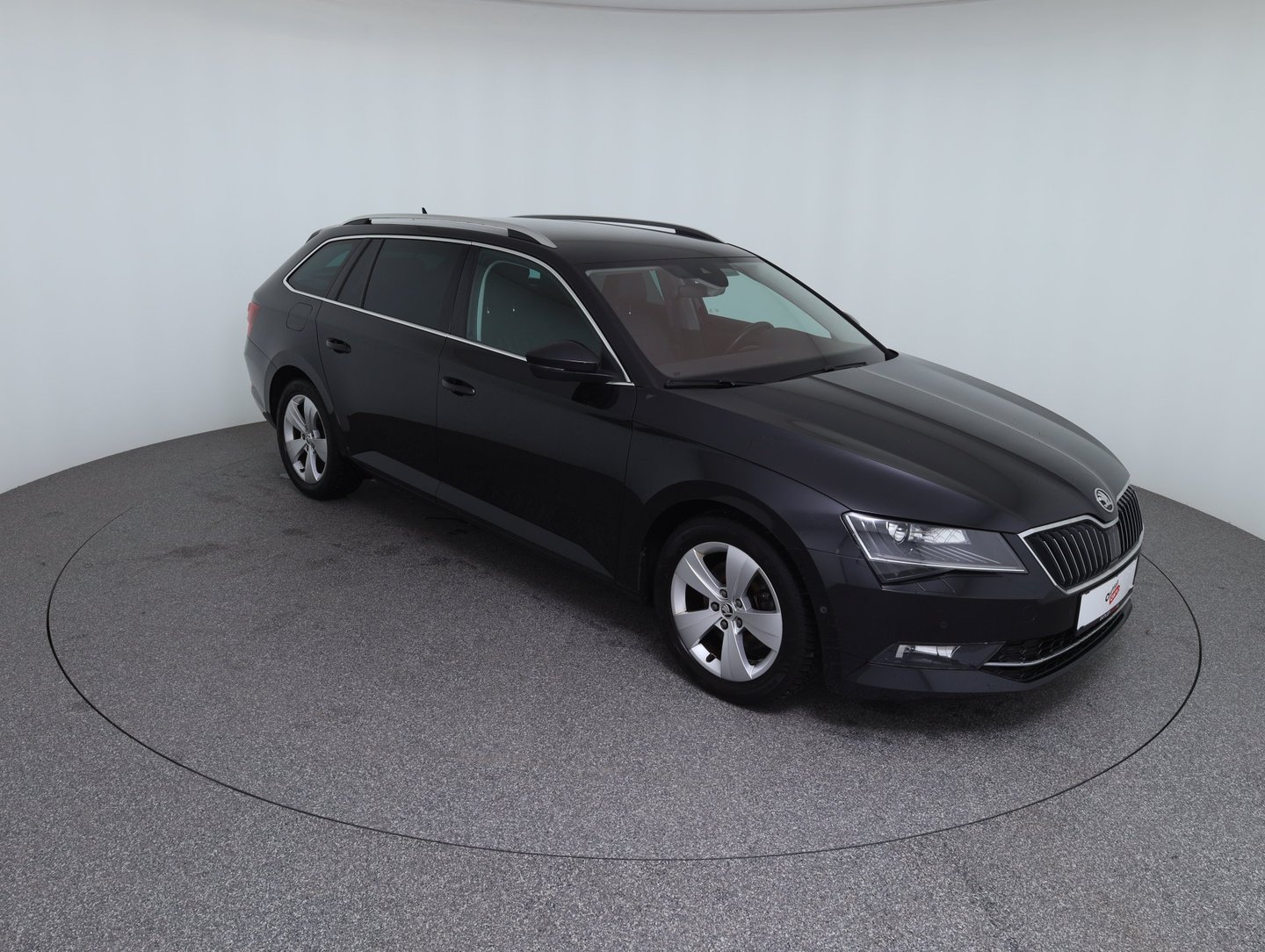 Škoda SUPERB Combi Style TDI | Bild 8 von 14