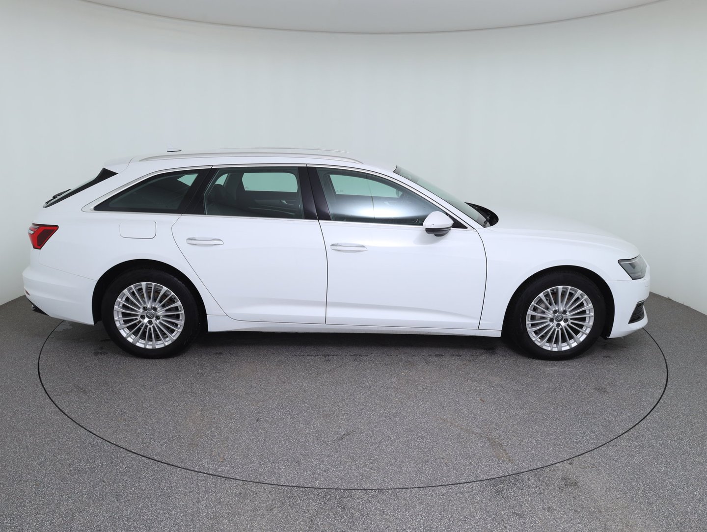 Audi A6 Avant 40 TDI quattro Design | Bild 4 von 22