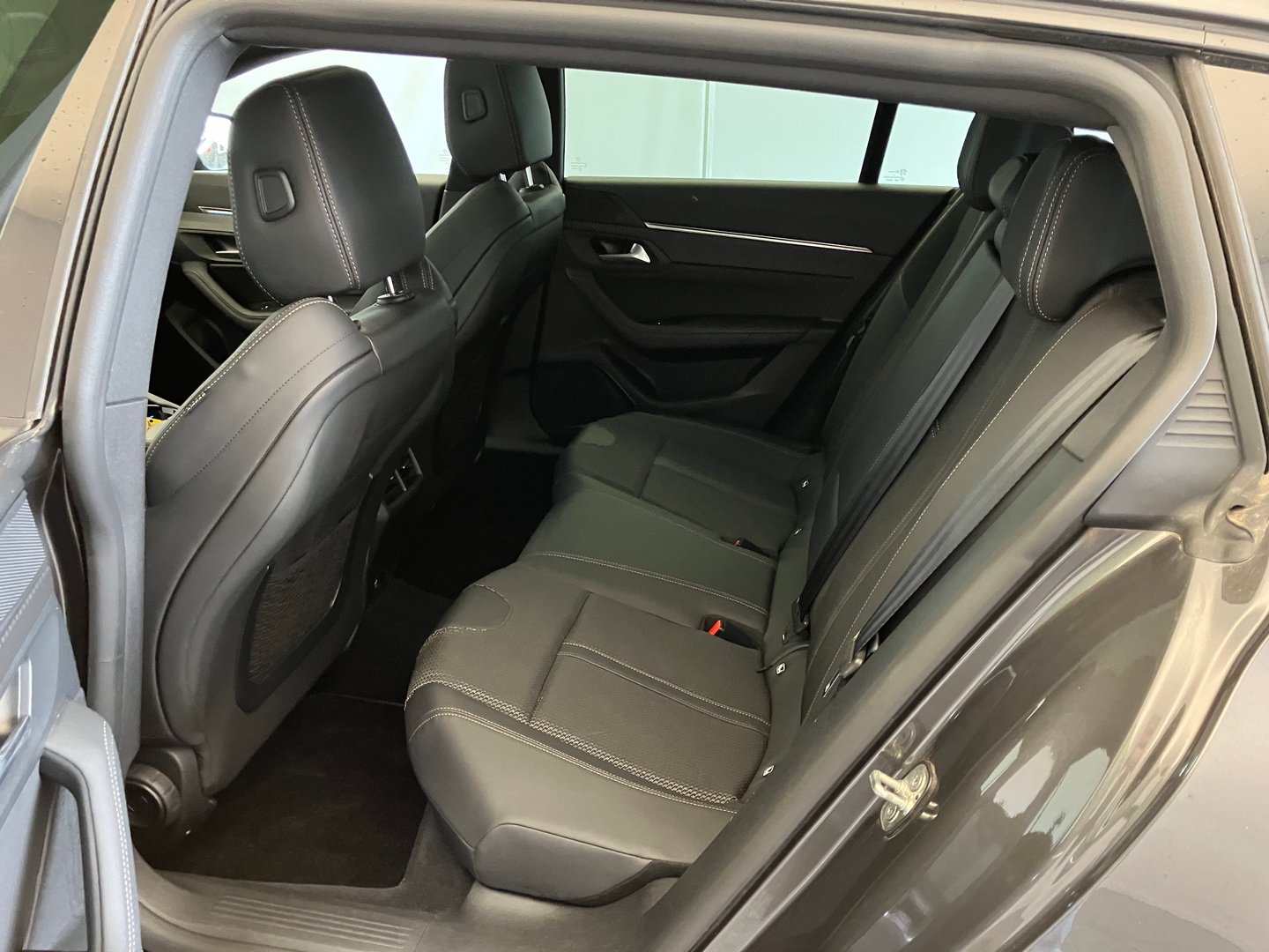 Peugeot 508 SW 2,0 BlueHDi 160 EAT8 S&S GT Line Aut. | Bild 23 von 29