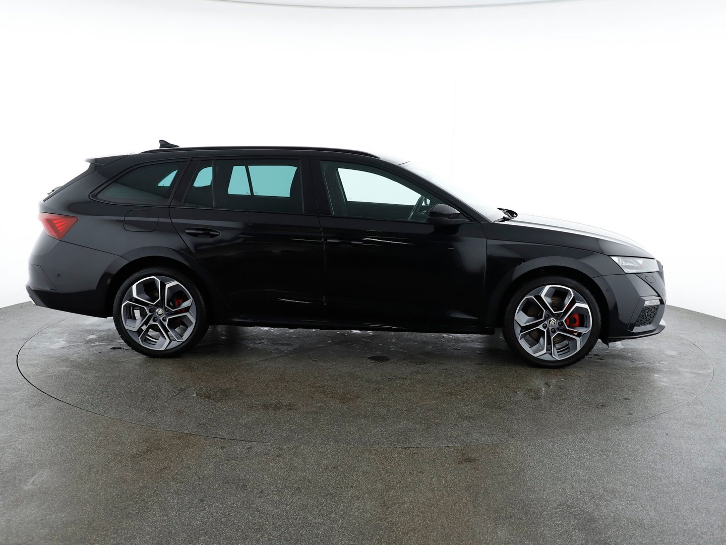 Škoda OCTAVIA Combi RS iV 245 DSG | Bild 6 von 27