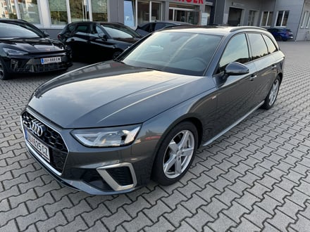 Audi A4 Avant 40 TDI quattro S line