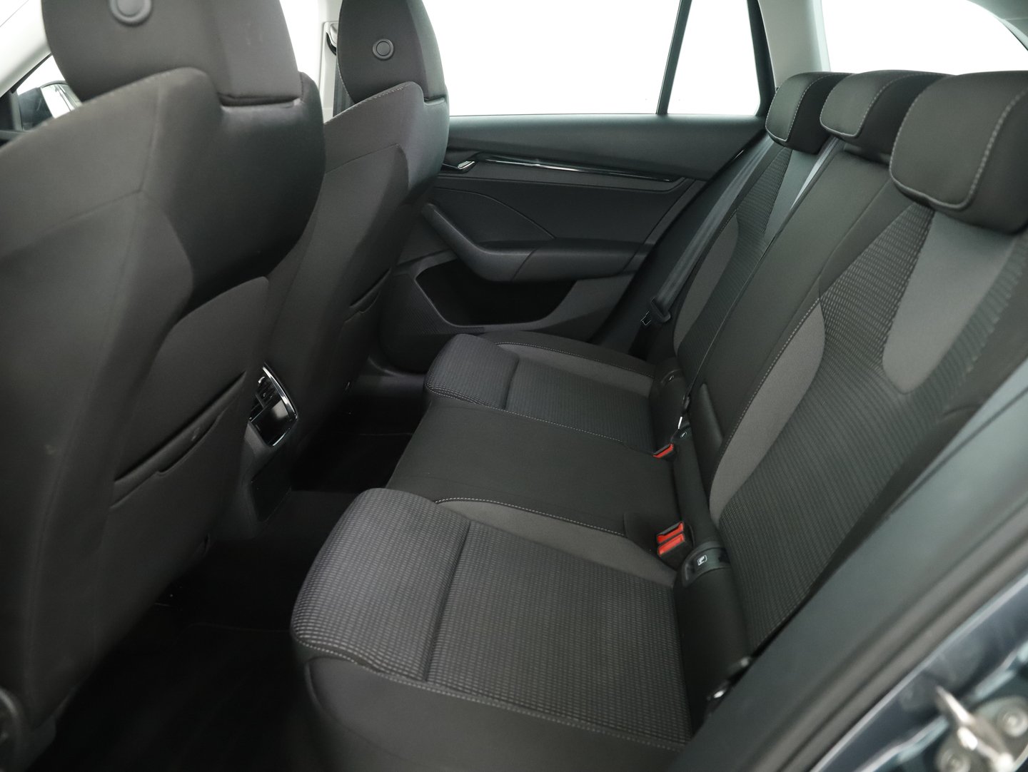 Škoda OCTAVIA Combi Ambition TDI | Bild 18 von 20