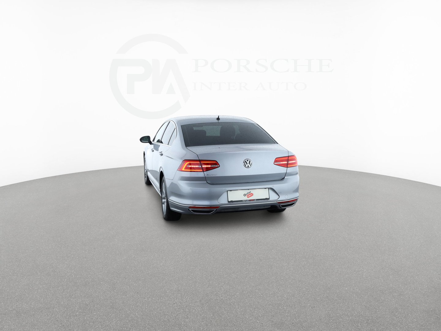 VW Passat Highline TDI SCR DSG | Bild 2 von 14