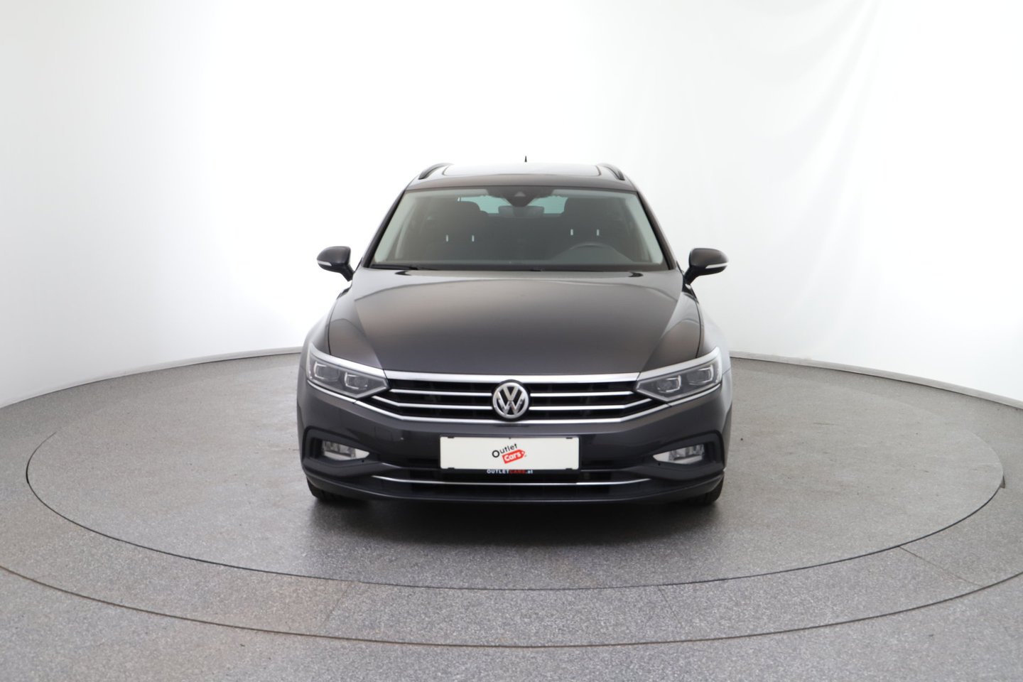 VW Passat Variant Business 1,6 SCR TDI DSG | Bild 8 von 29