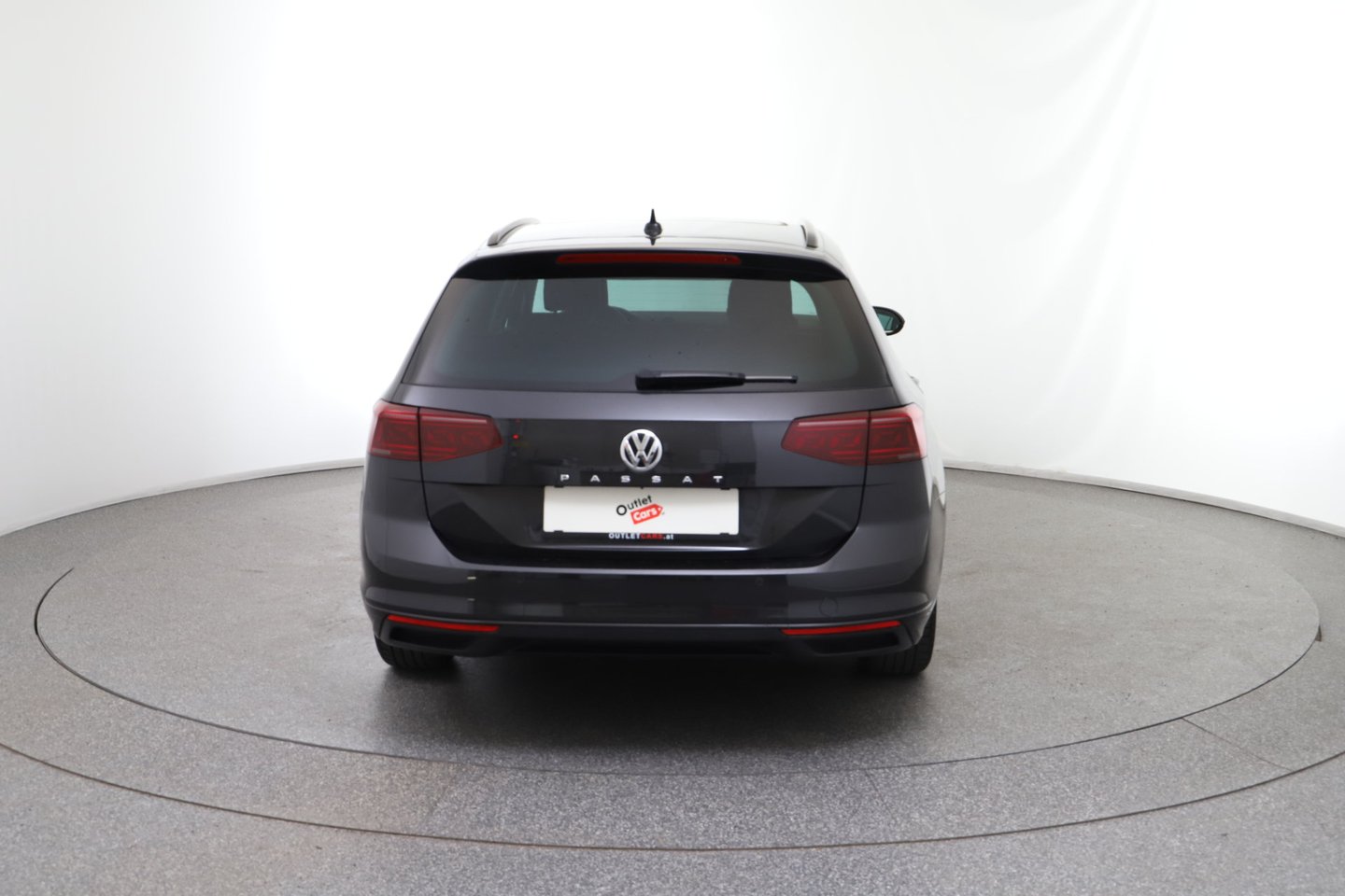 VW Passat Variant Business 1,6 SCR TDI DSG | Bild 4 von 29