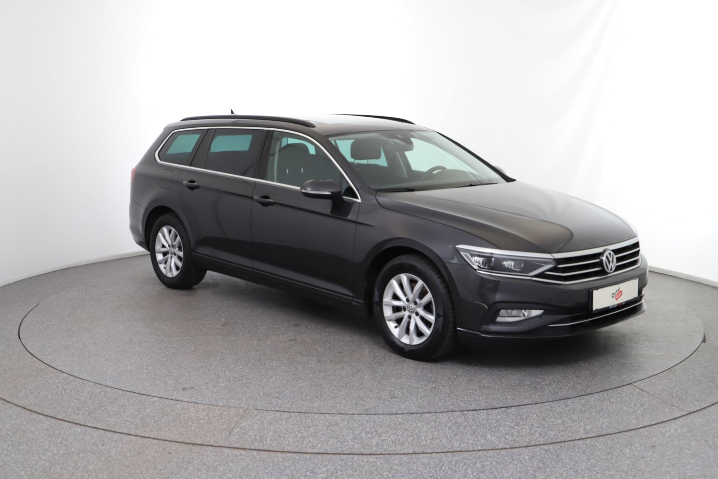 VW Passat Variant Business 1,6 SCR TDI DSG | Bild 7 von 29