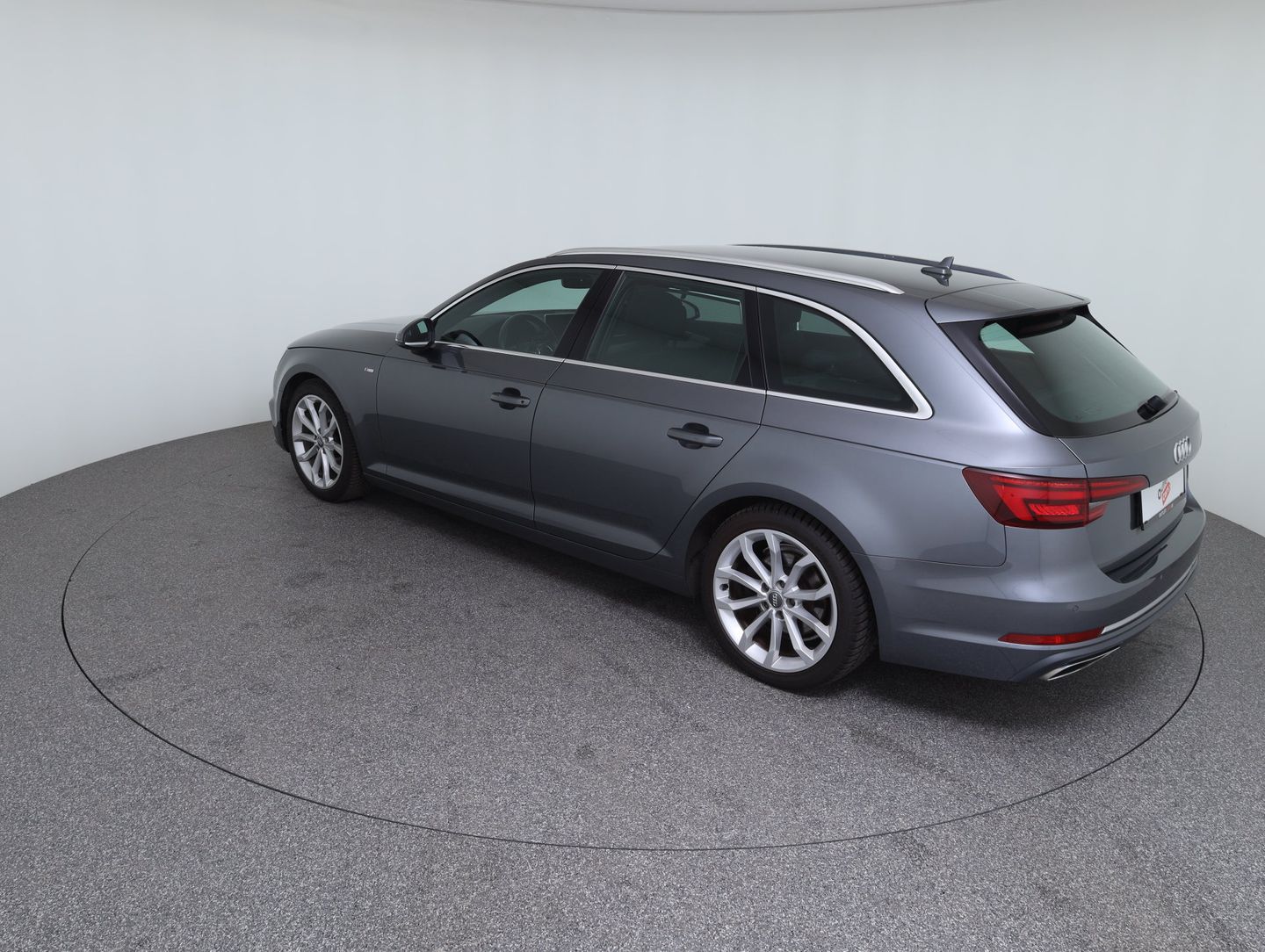 Audi A4 Avant 40 TFSI ultra Sport | Bild 7 von 14