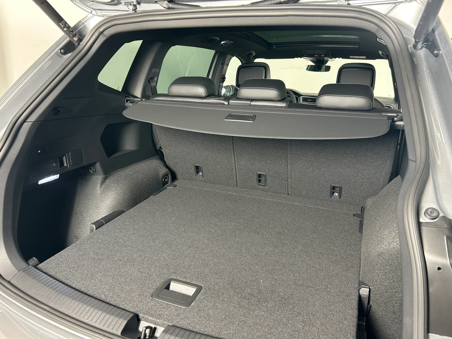 Bild eines VW Tiguan Allspace R-Line TDI DSG