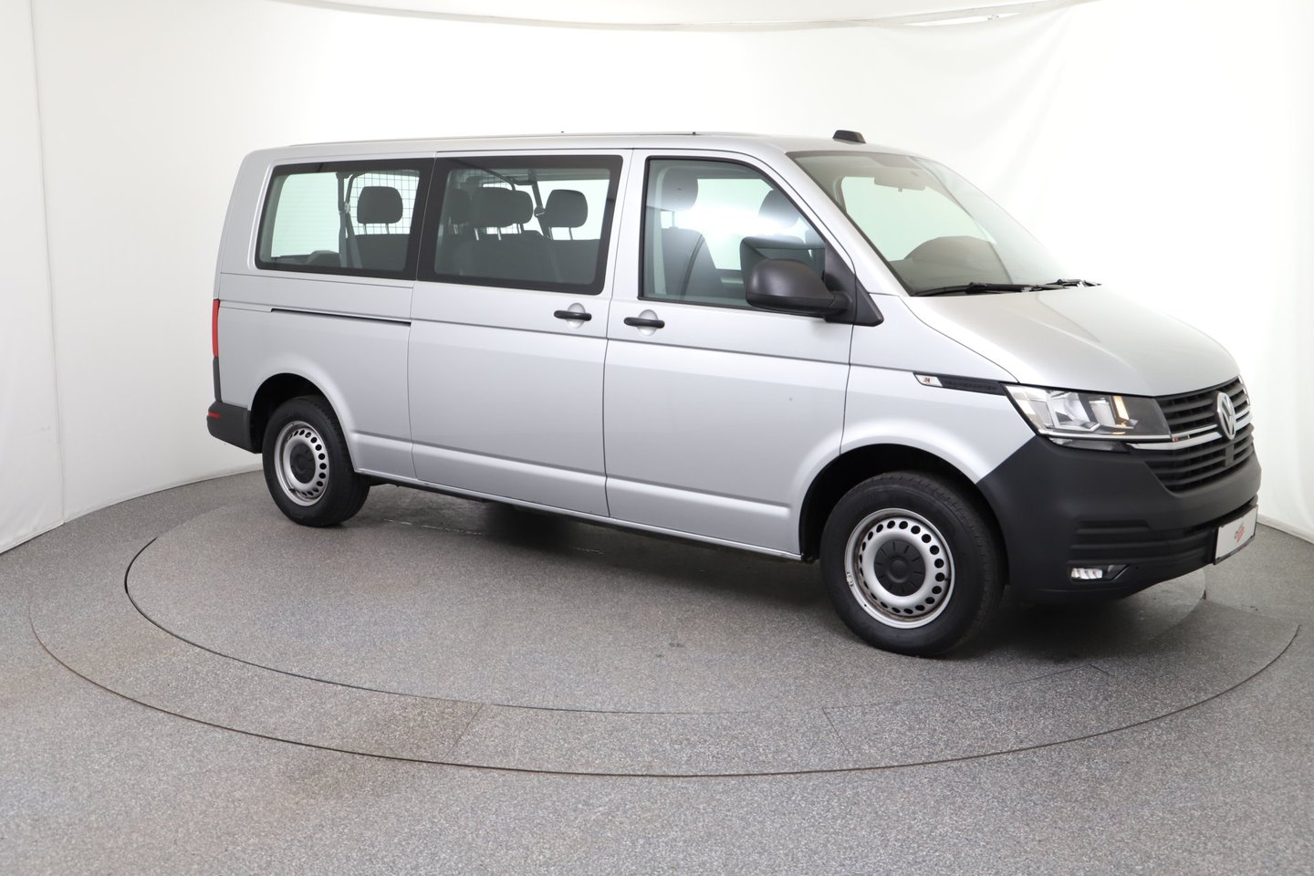 VW Transporter Kombi LR TDI 4MOTION | Bild 7 von 23