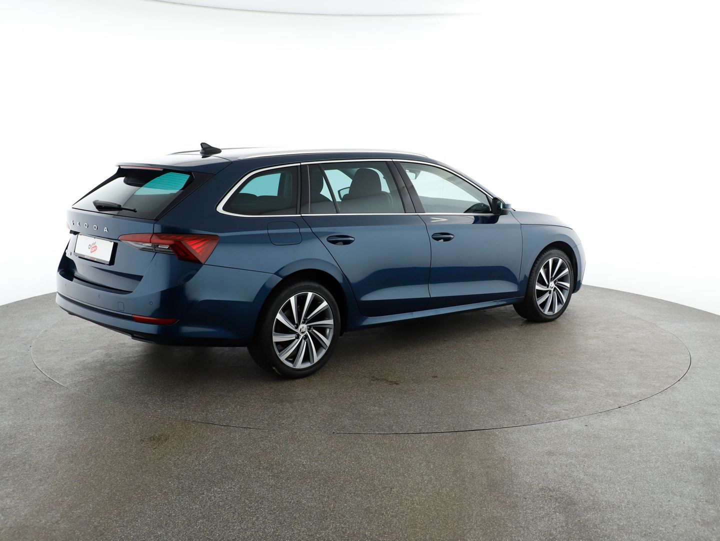 Škoda OCTAVIA Combi Style TDI DSG | Bild 5 von 26