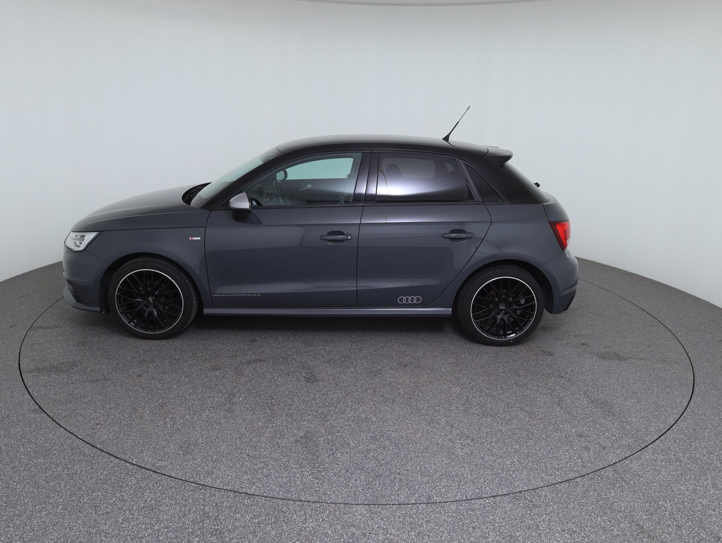 Audi A1 Sportback 1.0 TFSI Austria | Bild 8 von 14