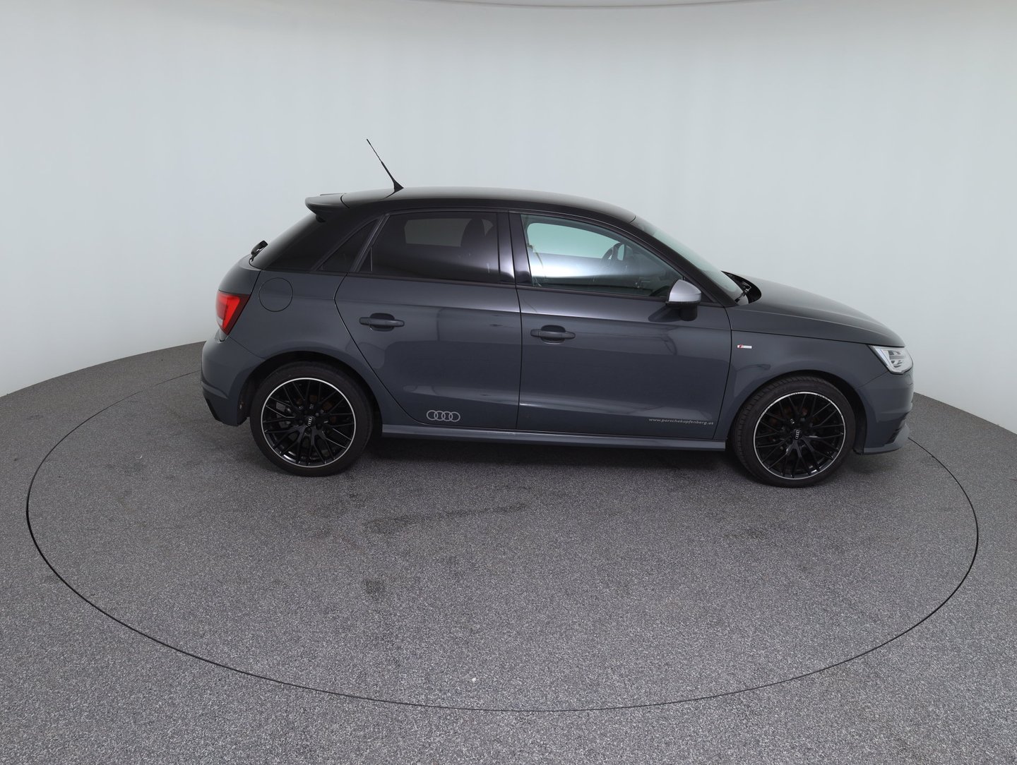 Audi A1 Sportback 1.0 TFSI Austria | Bild 4 von 14