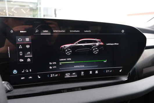 Bild eines Q6 e-tron quattro business