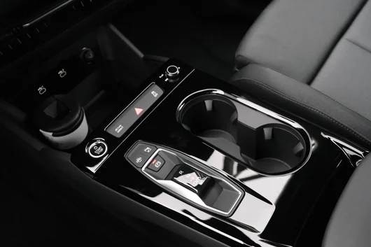 Bild eines Q6 e-tron quattro business