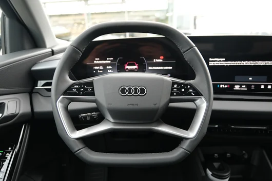Bild eines Q6 e-tron quattro business