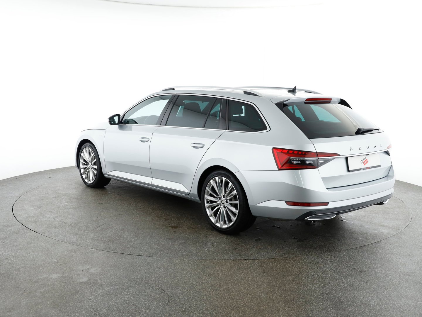 Škoda SUPERB Combi 4x4 L&K TDI SCR DSG | Bild 3 von 30