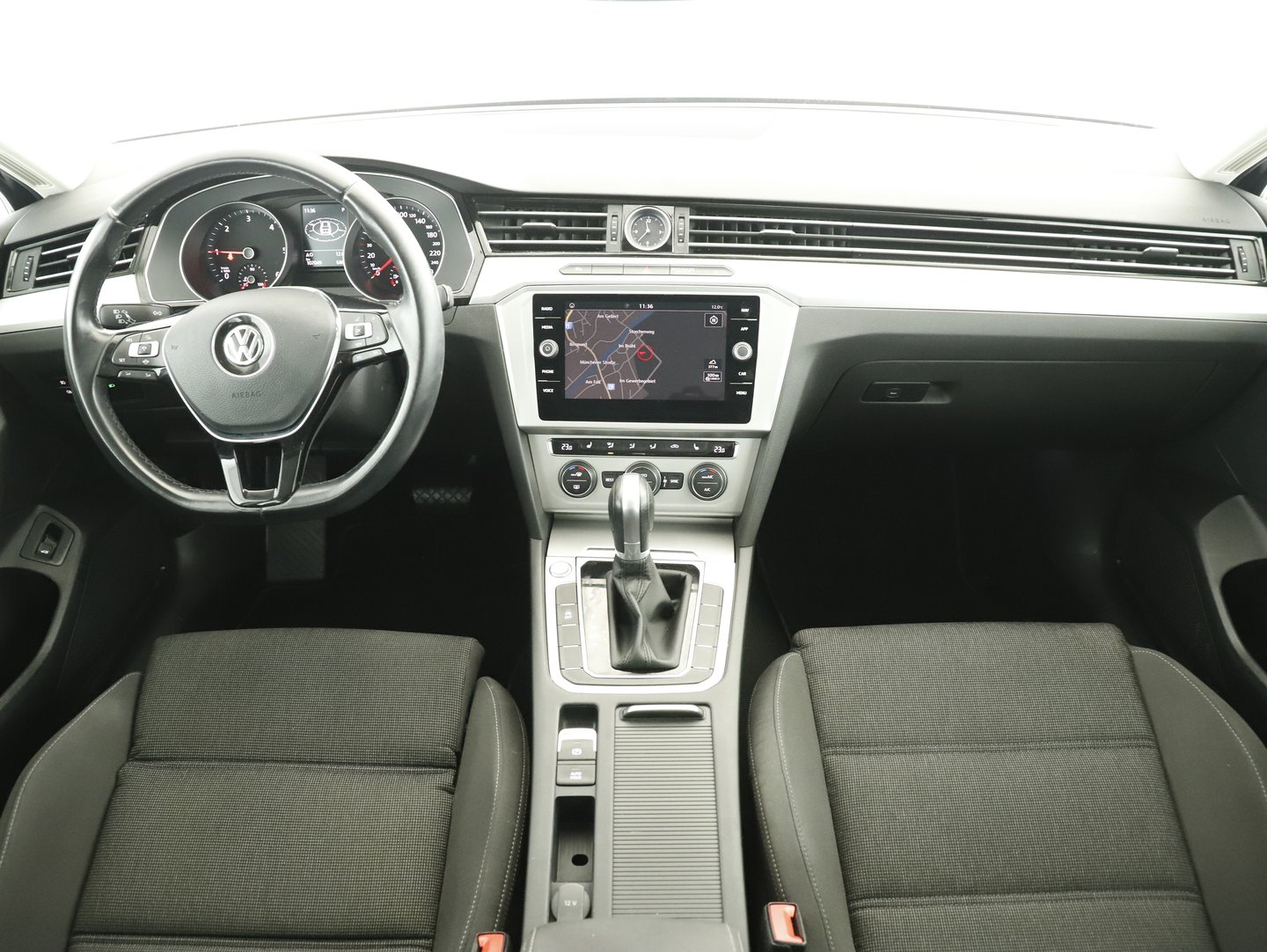 VW Passat Variant TDI | Bild 16 von 20