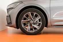 Thumbnail-Foto von Fahrzeug