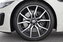 Thumbnail-Foto von Fahrzeug