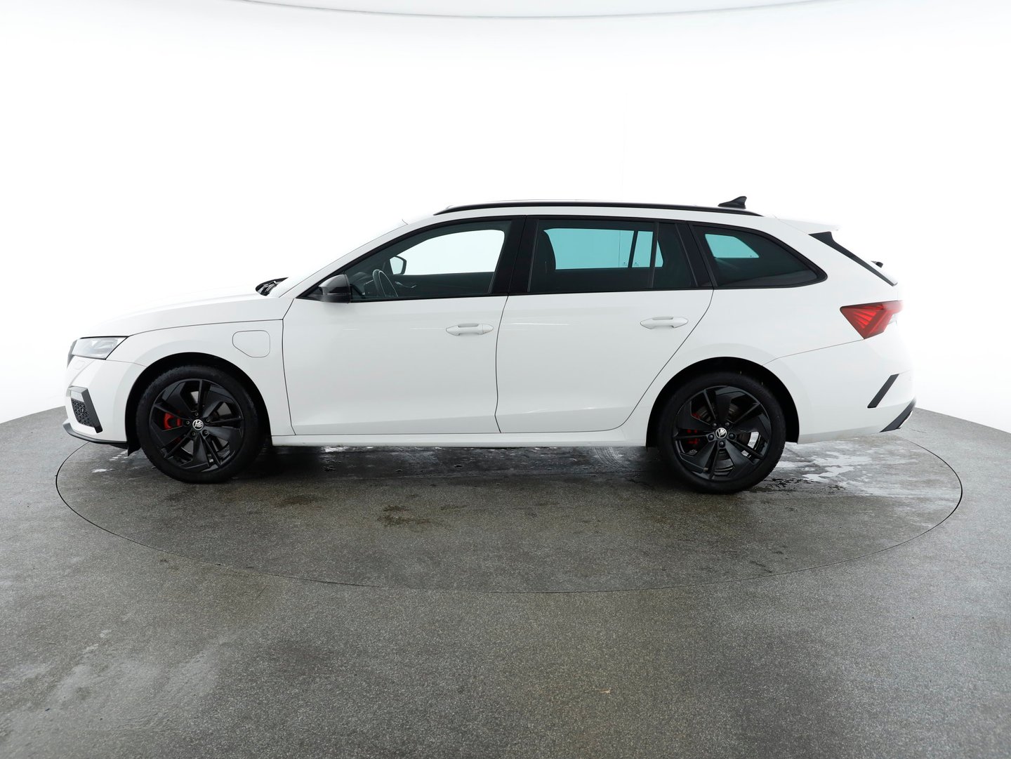 Škoda Octavia Combi RS iV 245 DSG | Bild 2 von 29